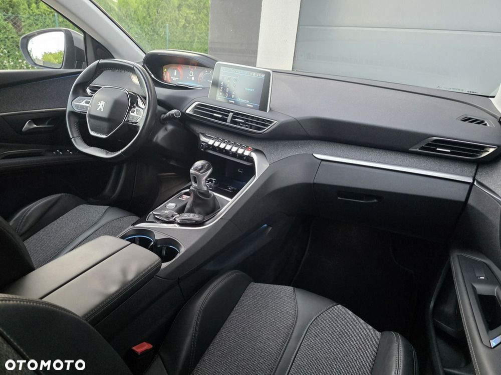 Peugeot 3008 1.6 BlueHDi Allure S&S - 6