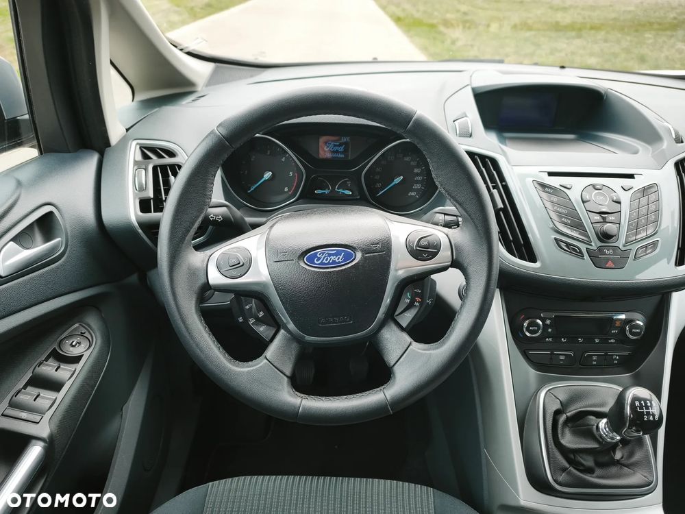 Ford Grand C-MAX 1.6 TDCi Titanium - 25