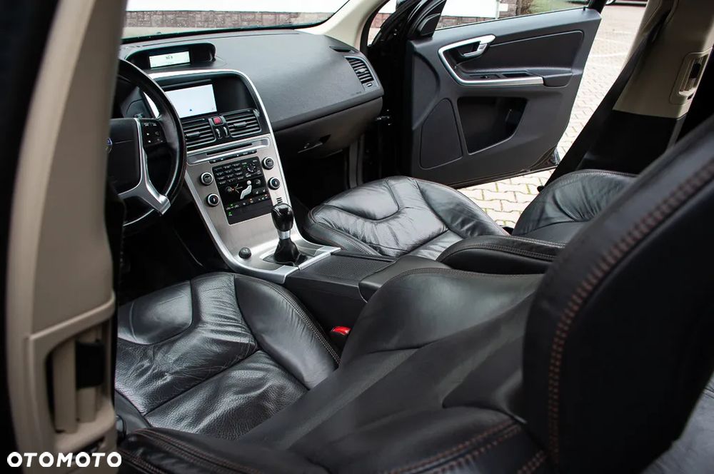 Volvo XC 60 2.4D Summum - 27