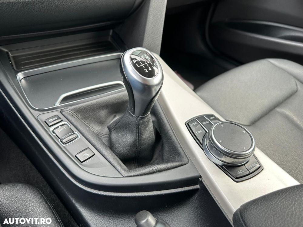 BMW Seria 3 - 18