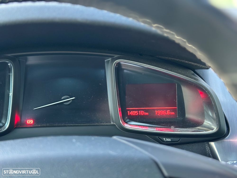 DS DS5 1.6 BlueHDi So Chic - 39
