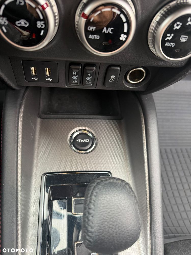 Mitsubishi ASX - 17