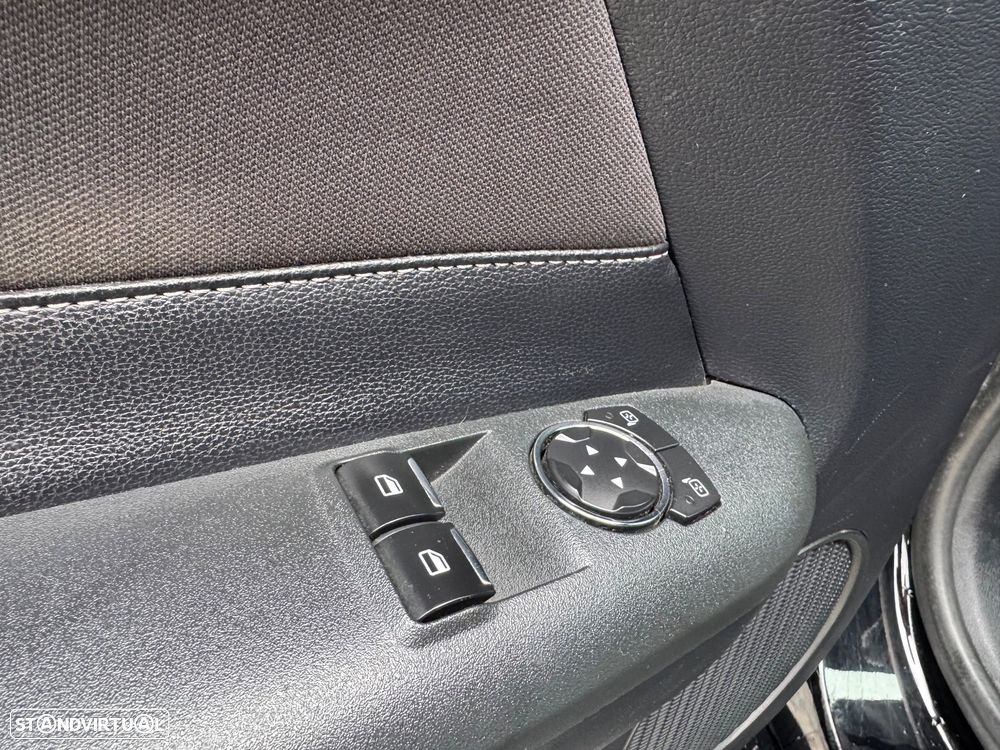 Ford Mustang 2.3 Eco Boost Aut. - 12