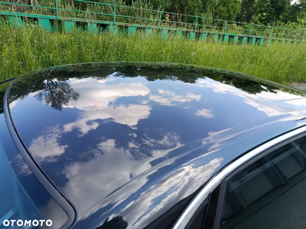 Audi A8 4.2 Quattro - 17