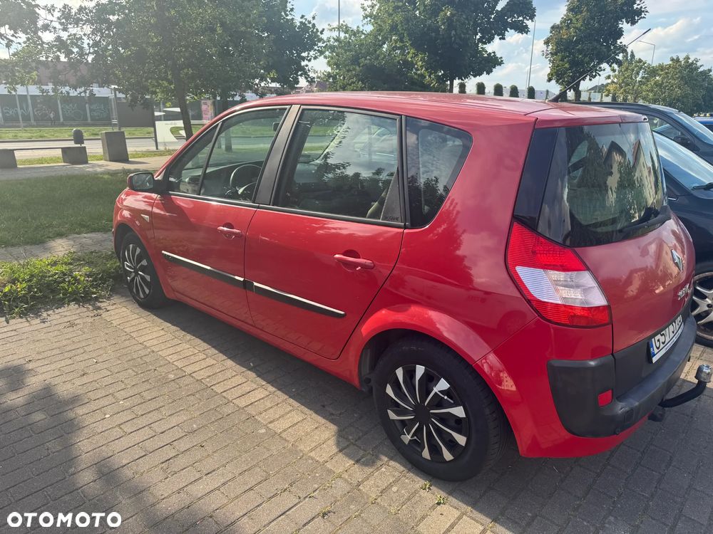 Renault Scenic - 2