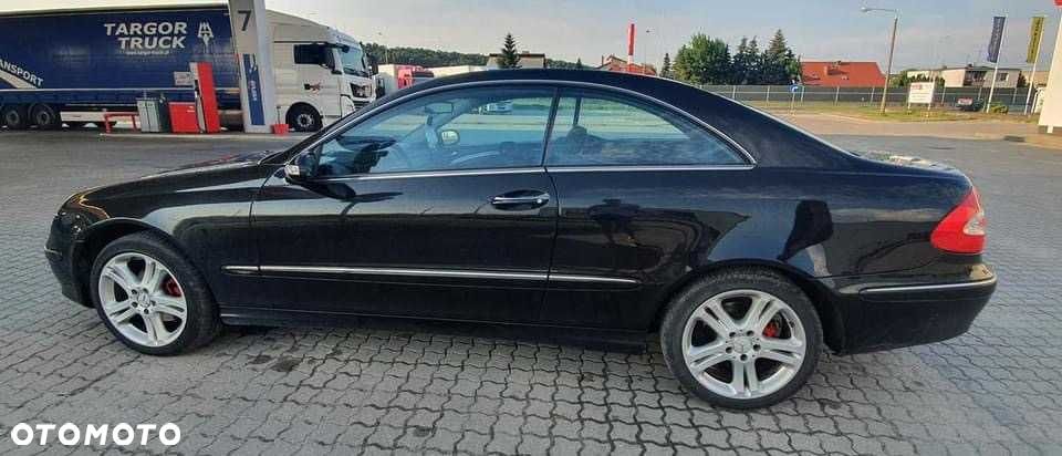 Mercedes-Benz CLK - 5