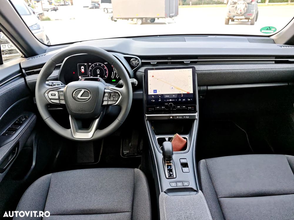 Lexus LBX 1.5 HEV 4x2 CVT Elegant - 12