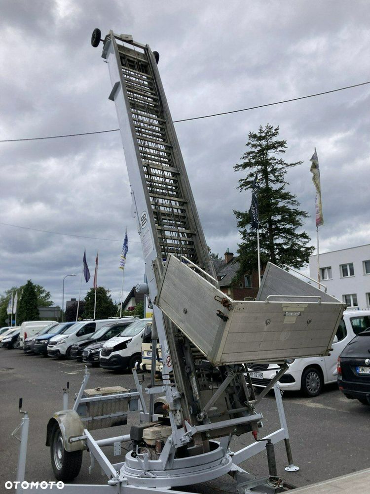 Inny Drabina dekarska winda budowlana zwyżka podnośnik koszowy HD20 Boecker - 2