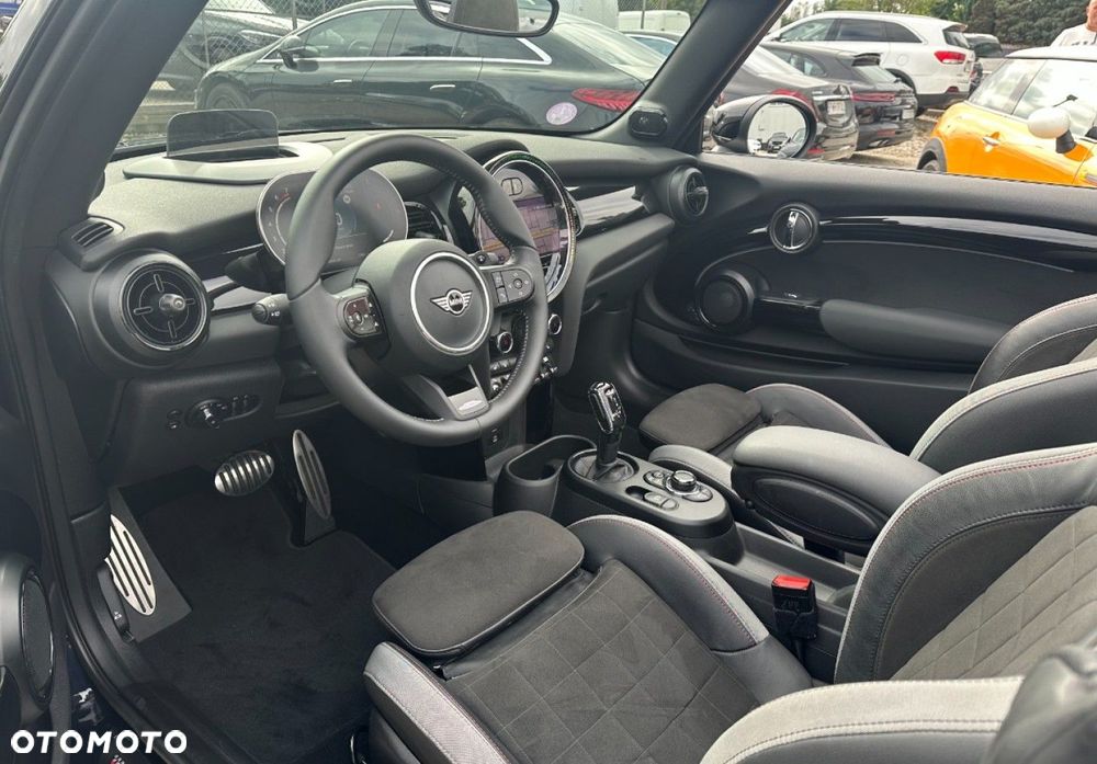 MINI John Cooper Works - 14