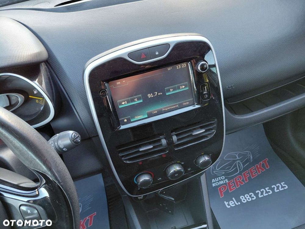 Renault Clio - 19
