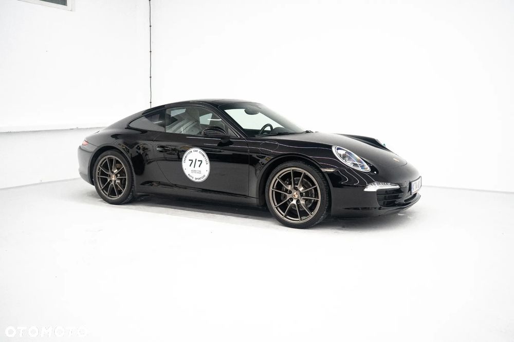 Porsche 911 Carrera PDK Black Edition - 34