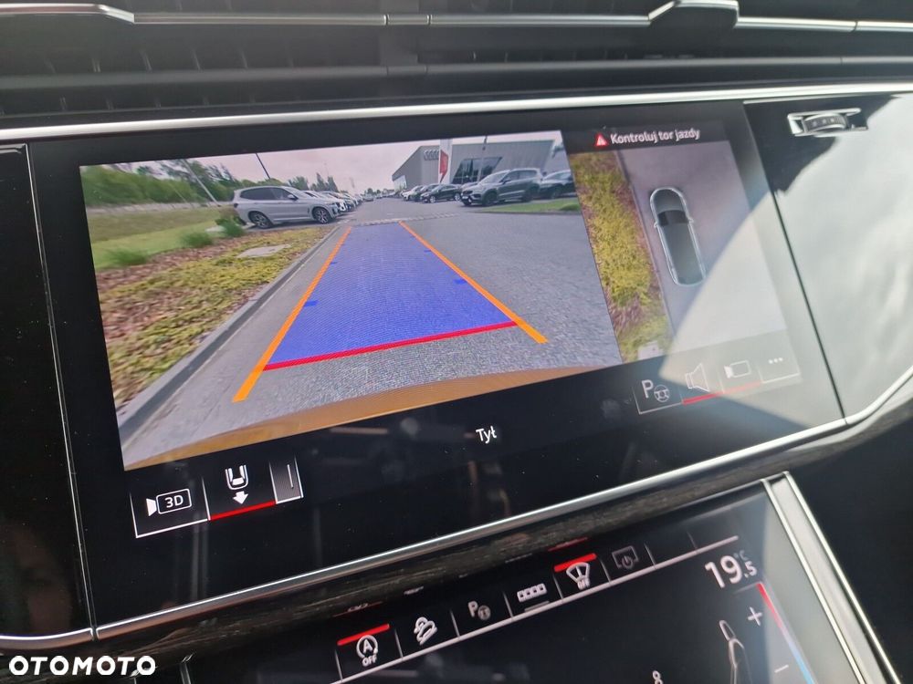 Audi Q8 55 TFSI mHEV Quattro Tiptronic - 17