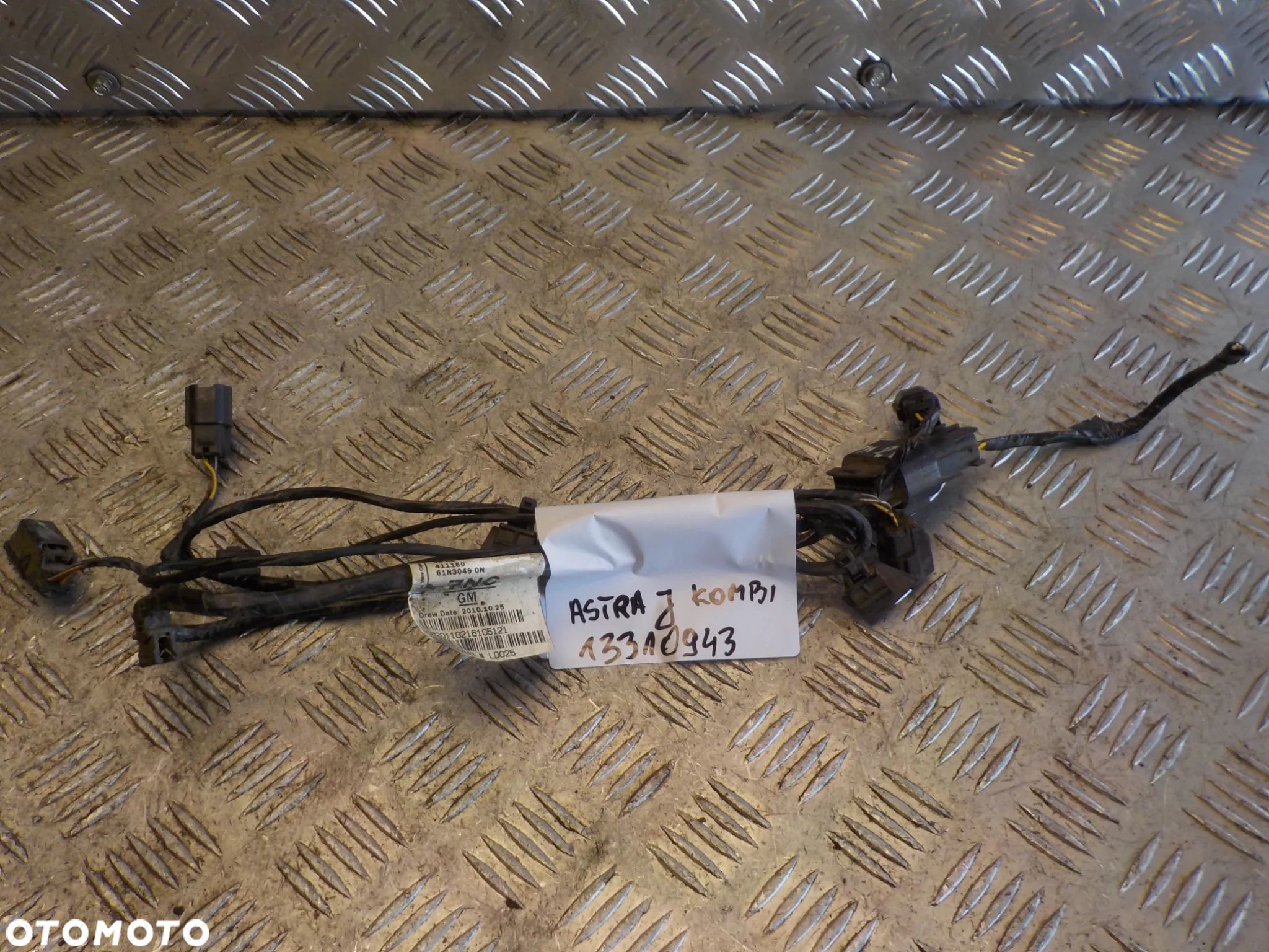 OPEL ASTRA J WIĄZKA DO CZUJNIKÓW PARKOWANIA PDC PARKTRONIC 13310943 - 1