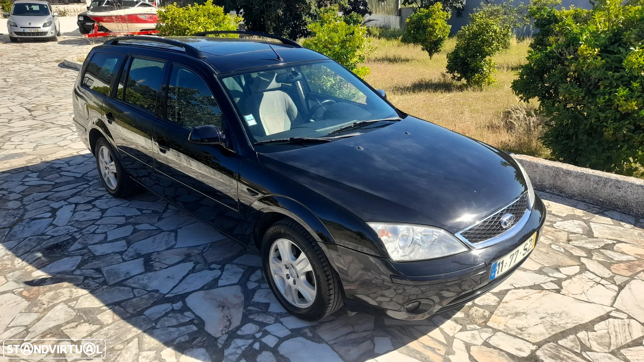 Ford Mondeo SW 2.0 TDdi Ghia - 10