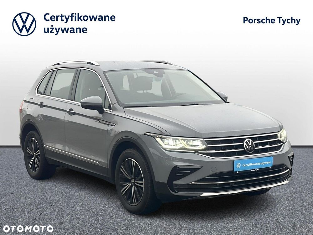 Volkswagen Tiguan - 26