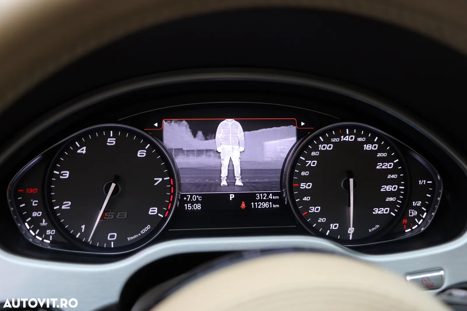 Audi S8 4.0 TFSI quattro Tiptronic - 29