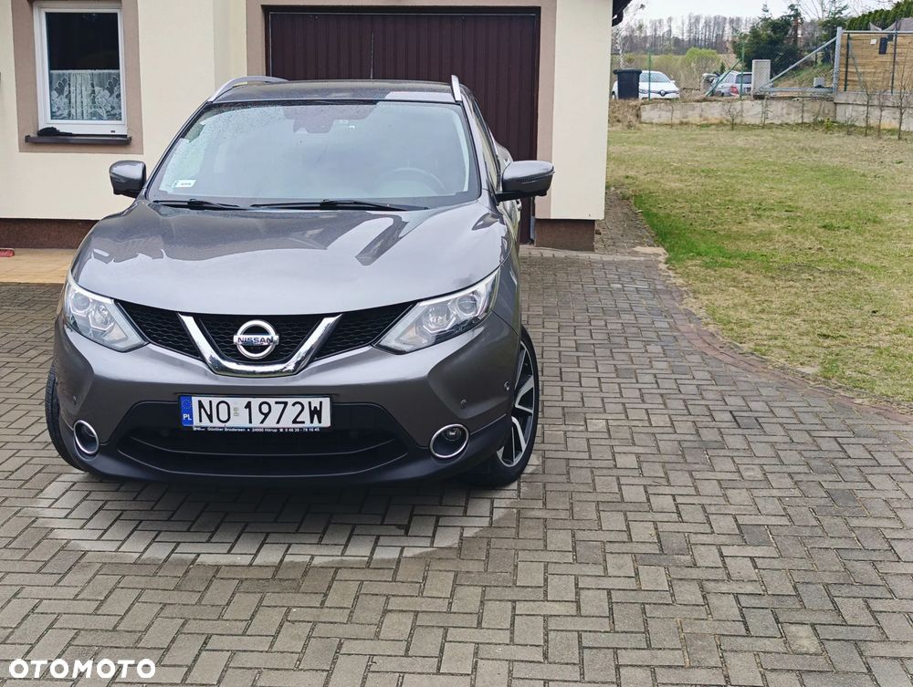 Nissan Qashqai 1.6 DIG-T Tekna - 4