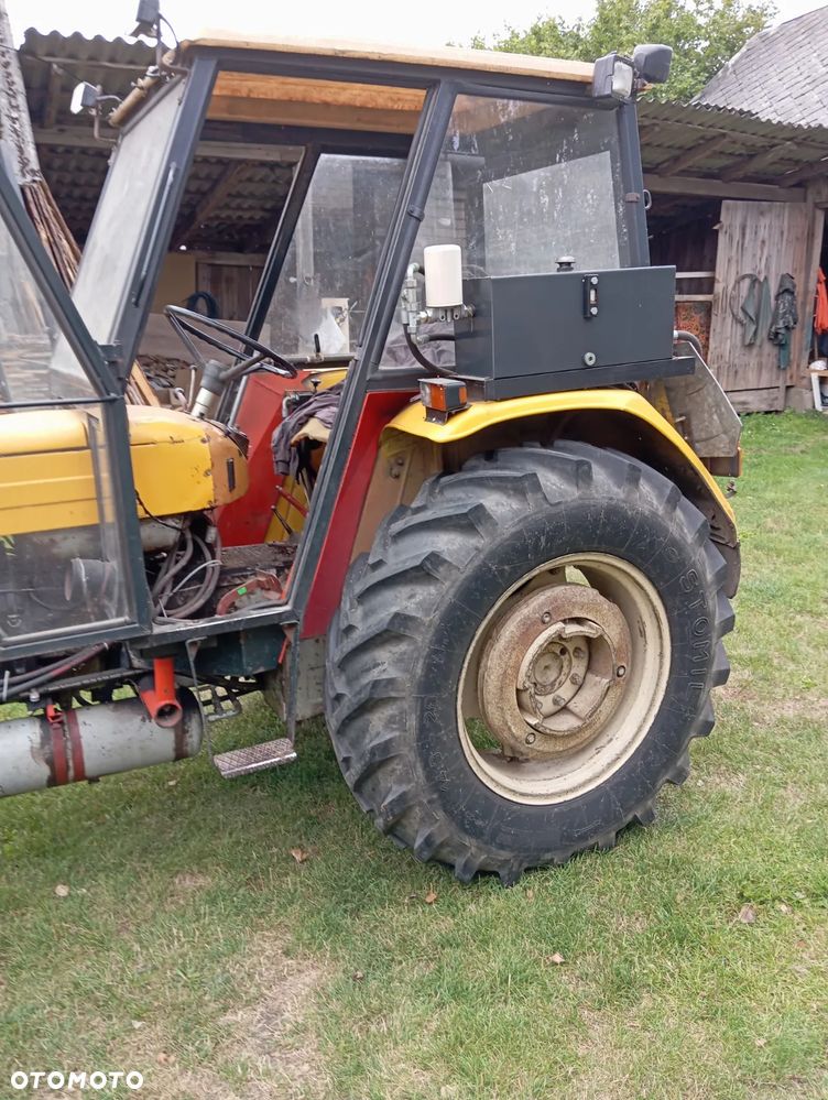 Ursus C360 3P - 8