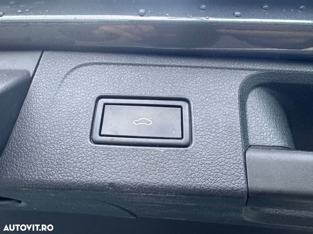 Volkswagen Passat Alltrack 2.0 TDI SCR 4Motion DSG - 10