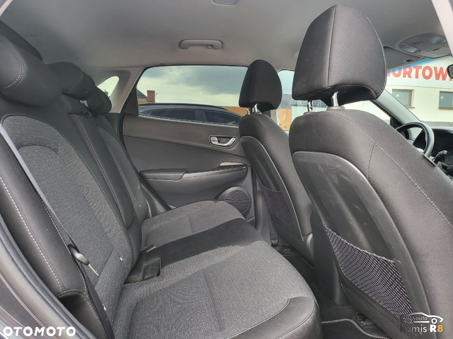 Hyundai Kona - 15