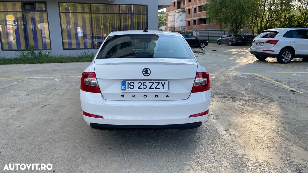 Skoda Octavia 1.6 TDI ACTIVE - 4