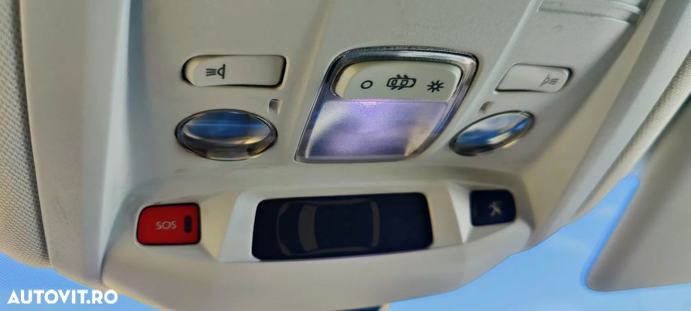 Peugeot 3008 1.5 BlueHDI 130 S&S EAT8 Allure - 31