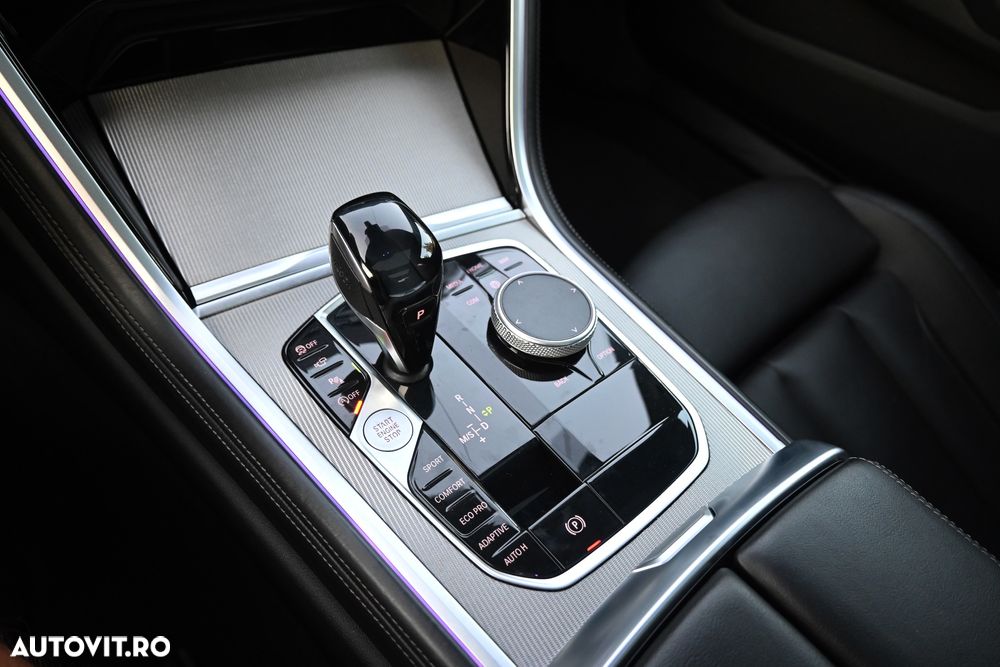 BMW Seria 8 840i xDrive - 29