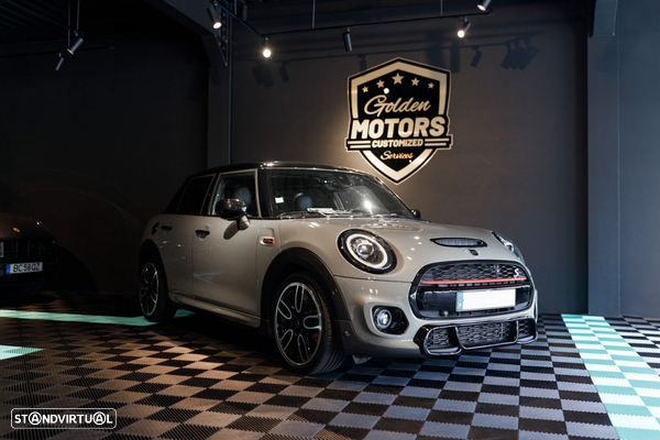 MINI 5 Portas Cooper S Aut. JCW