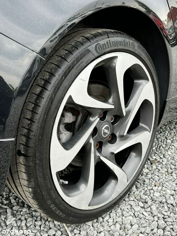 Opel Insignia - 18