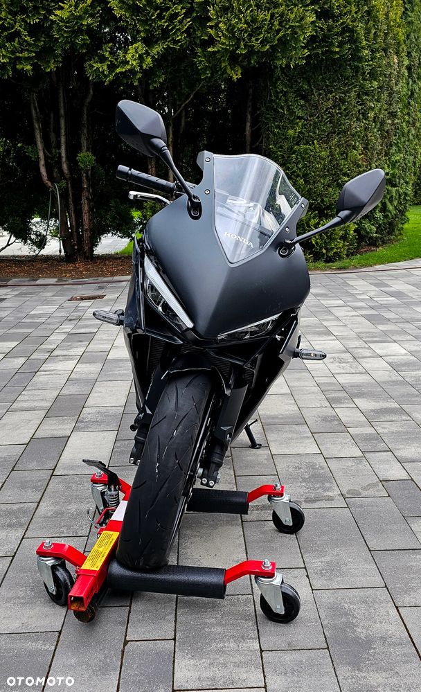 Honda CBR - 4