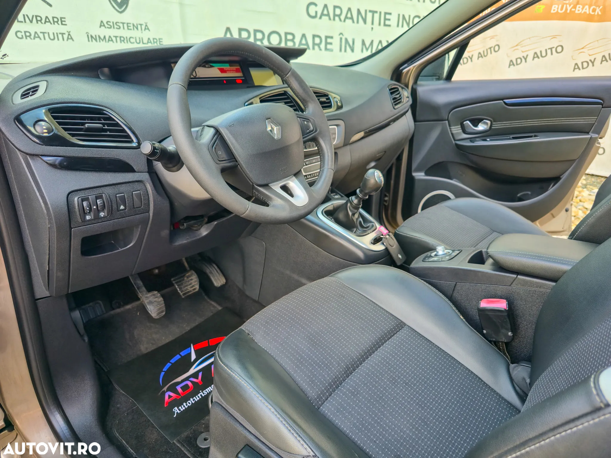 Renault Scenic dCi 110 FAP Expression - 13