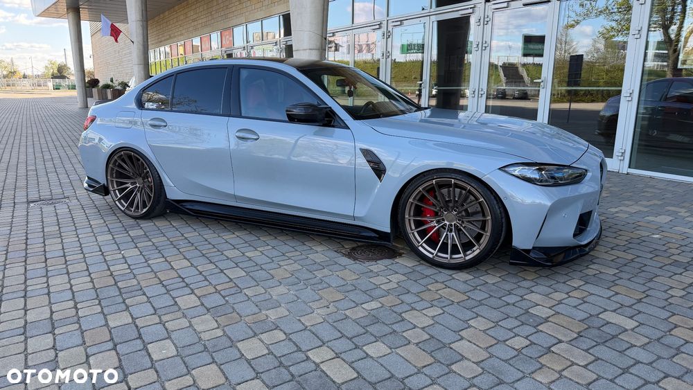 BMW M3 Competition - 8