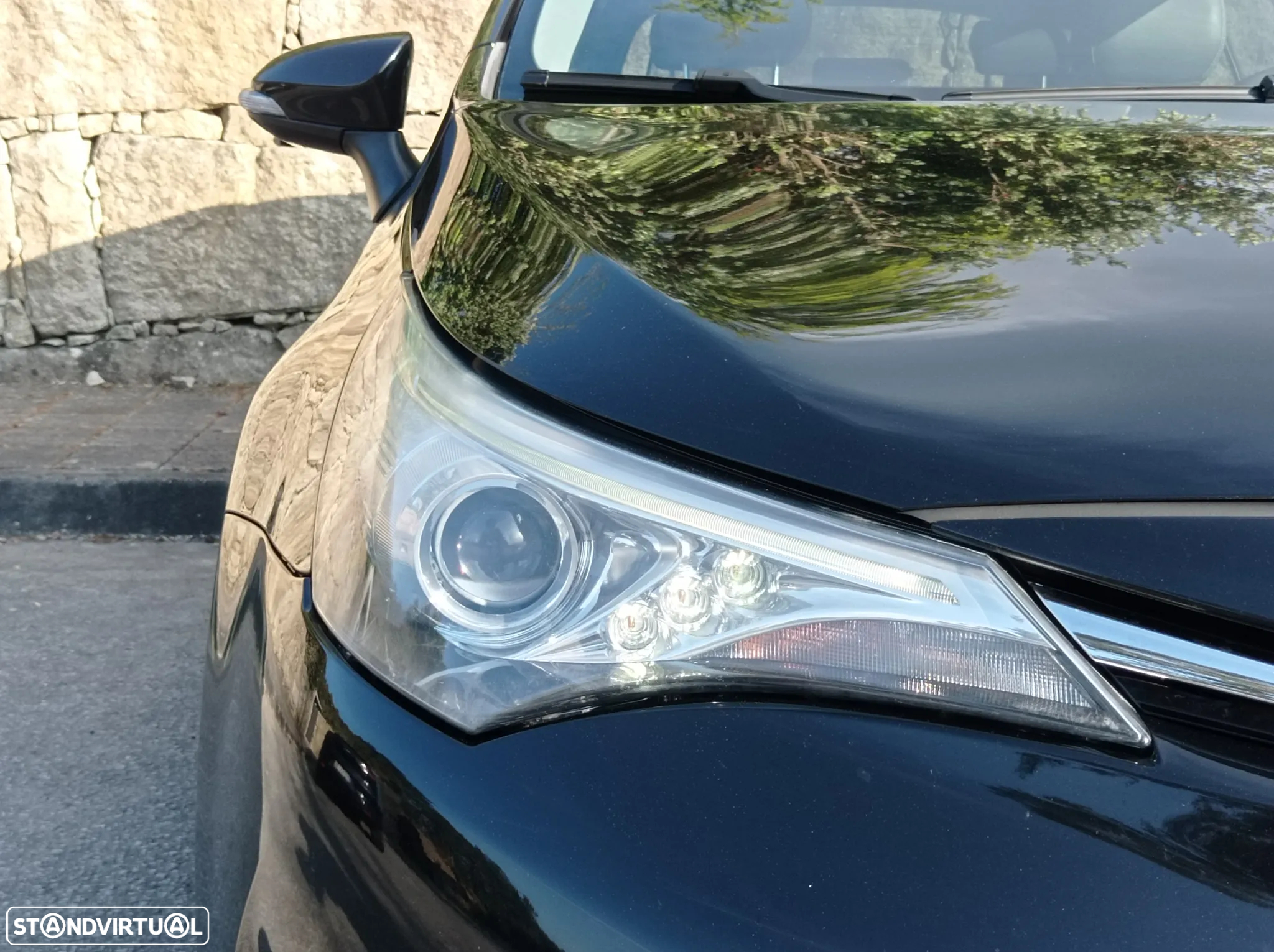Toyota Avensis Touring Sports 1.6 D-4D Luxury+GPS - 3