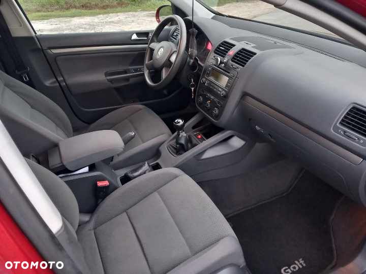 Volkswagen Golf - 9
