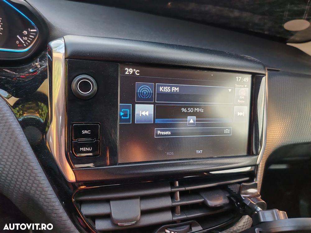Peugeot 2008 BlueHDi FAP 120 STOP & START Crossway - 13