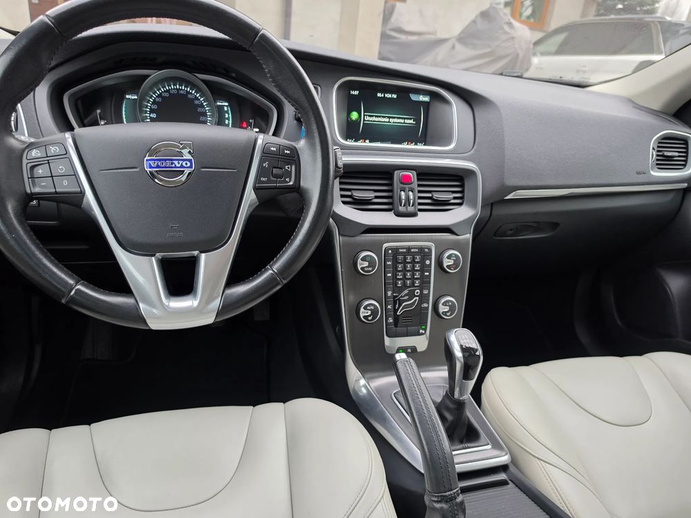 Volvo V40 - 26