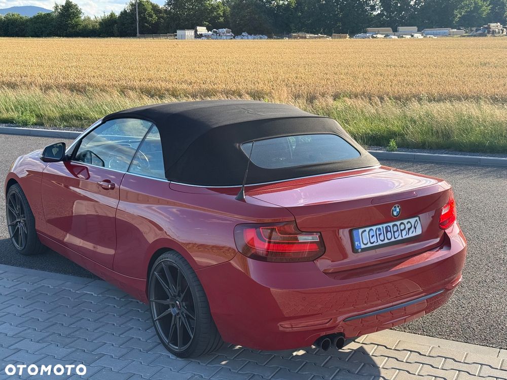 BMW Seria 2 230i Luxury Line sport - 8