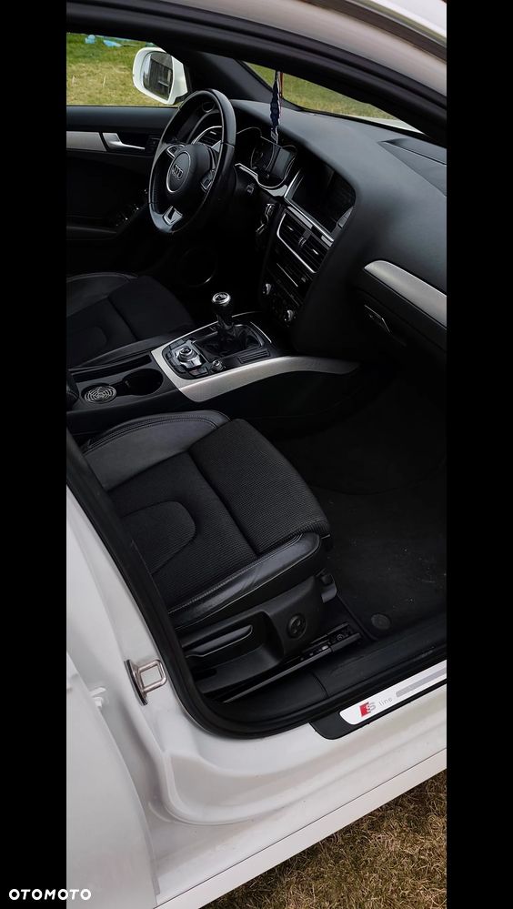 Audi A4 Avant 2.0 TDI - 12