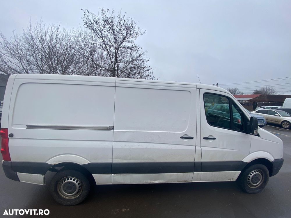 Volkswagen Crafter 35 Furgon - 2
