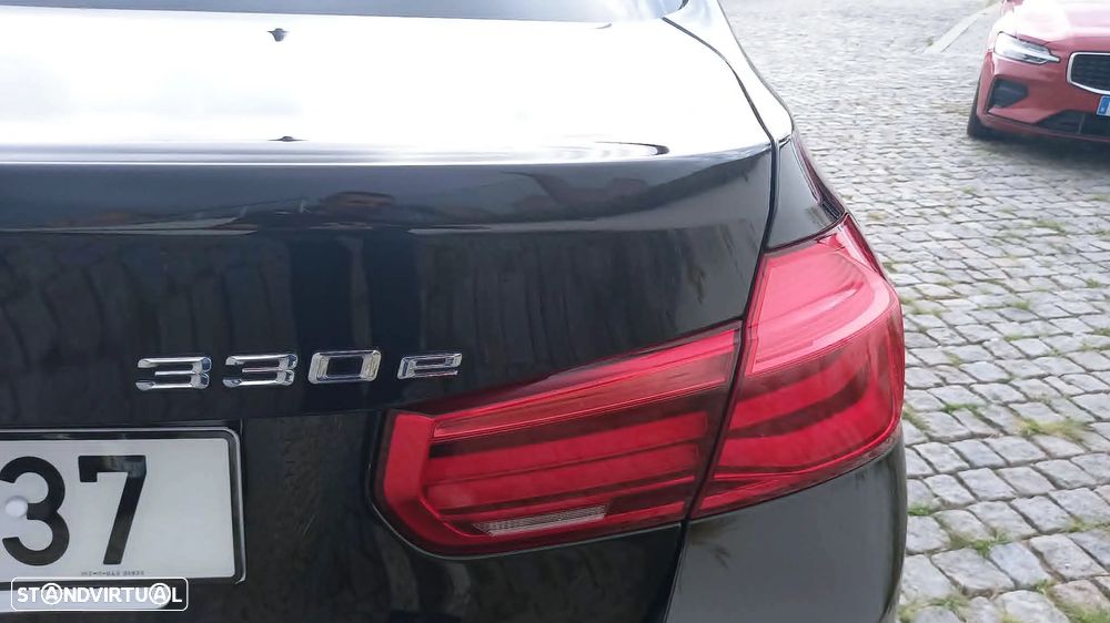 BMW 330 e iPerformance Advantage - 26