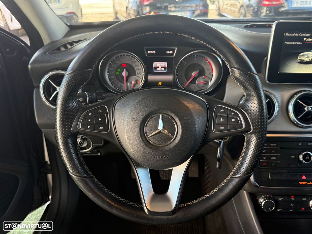 Mercedes-Benz GLA 180 CDi Urban - 25