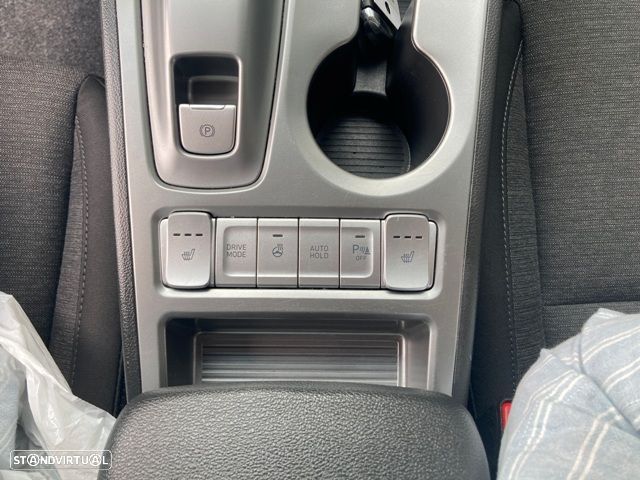 Hyundai Kauai Advantage - 28