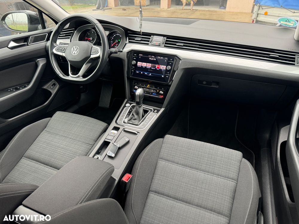 Volkswagen Passat 2.0 TDI SCR DSG Conceptline - 7