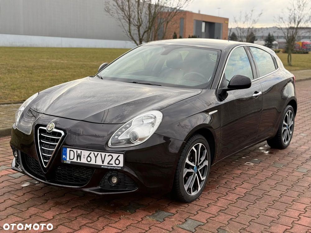 Alfa Romeo Giulietta - 2