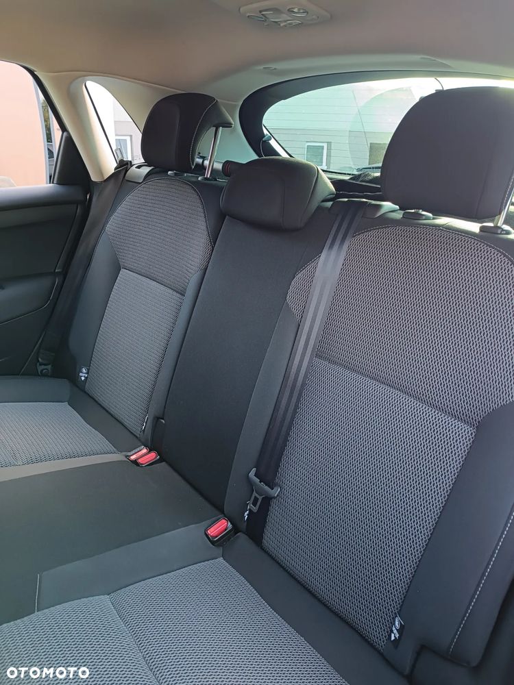 Citroën C4 1.6 VTi Attraction - 12
