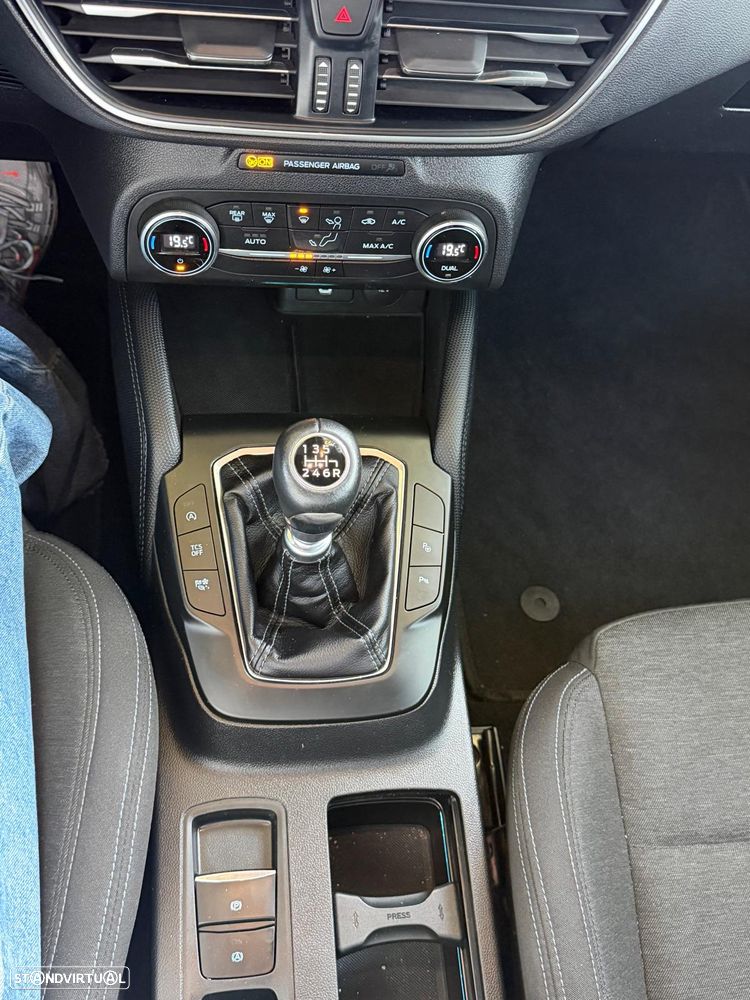 Ford Focus 1.0 EcoBoost S&S ACTIVE - 20