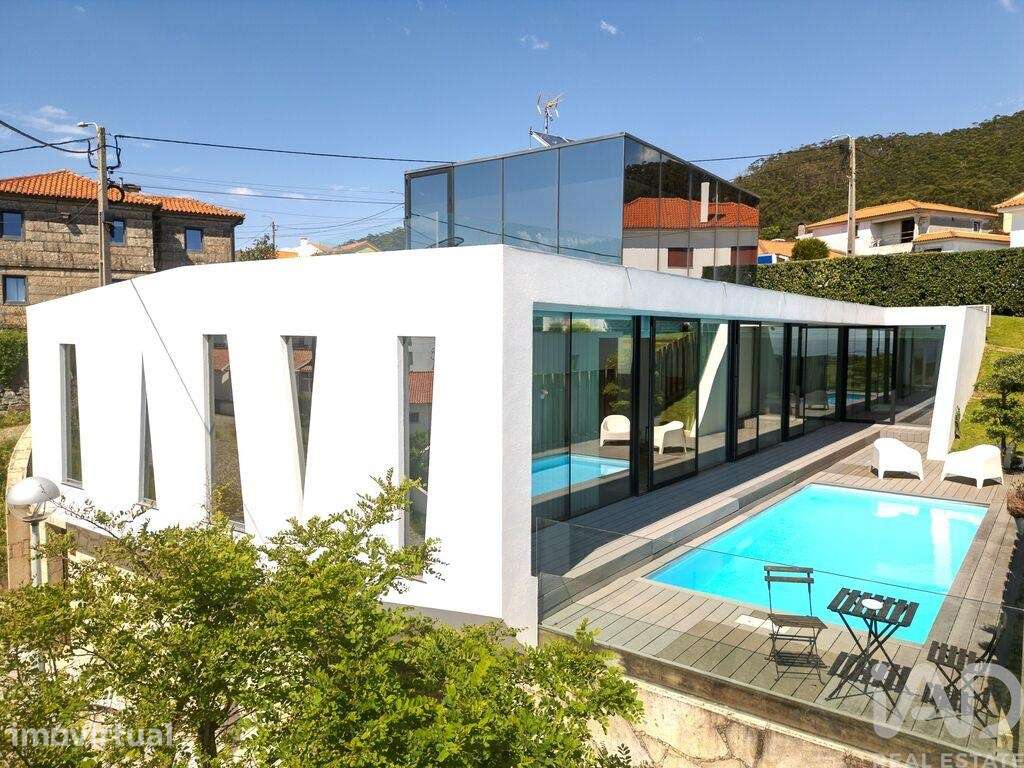 Casa / Villa T3 em Afife de 308,00 m2 - Grande imagem: 2/29
