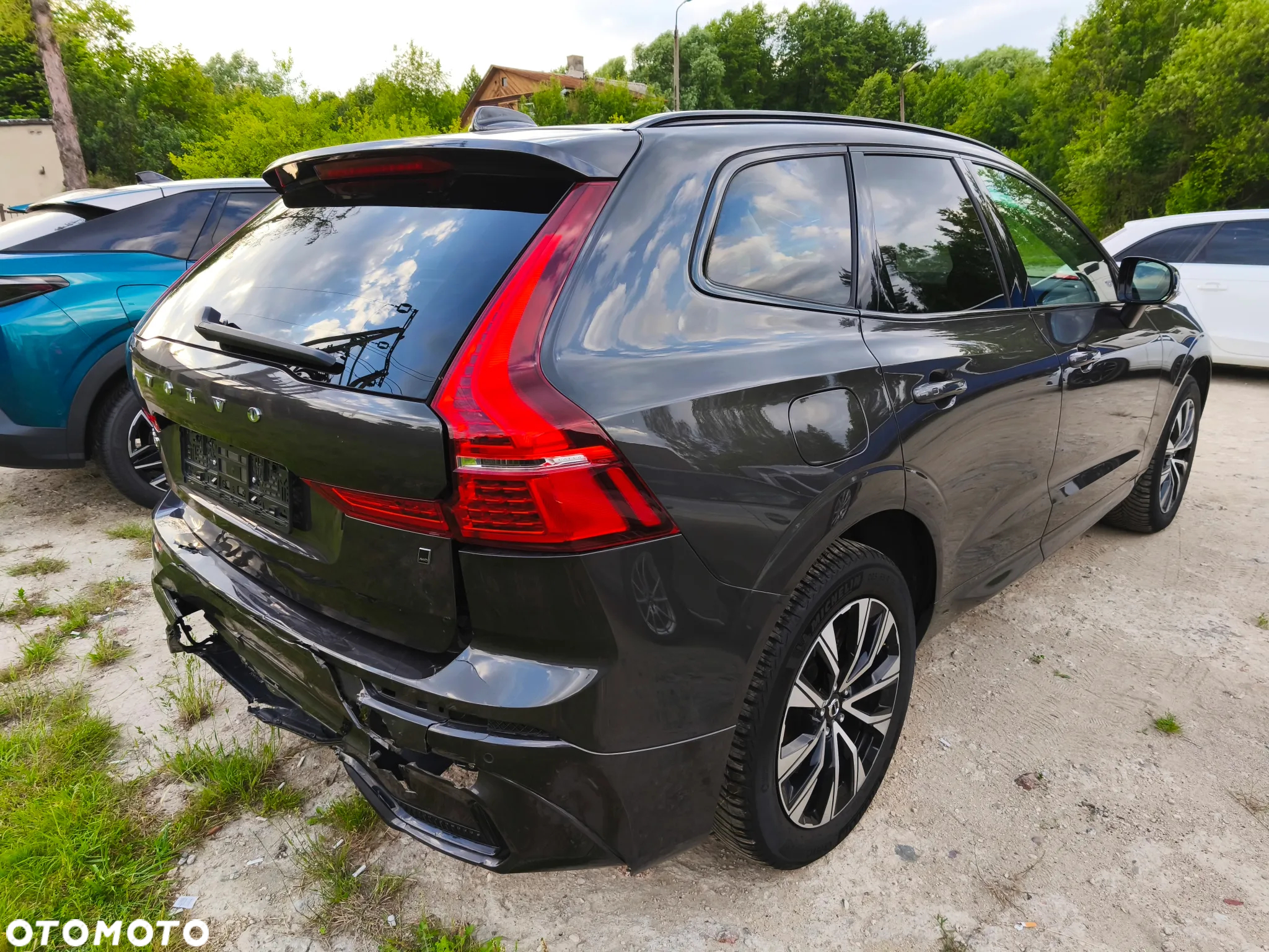 Volvo XC 60 B4 D AWD Plus Dark - 13