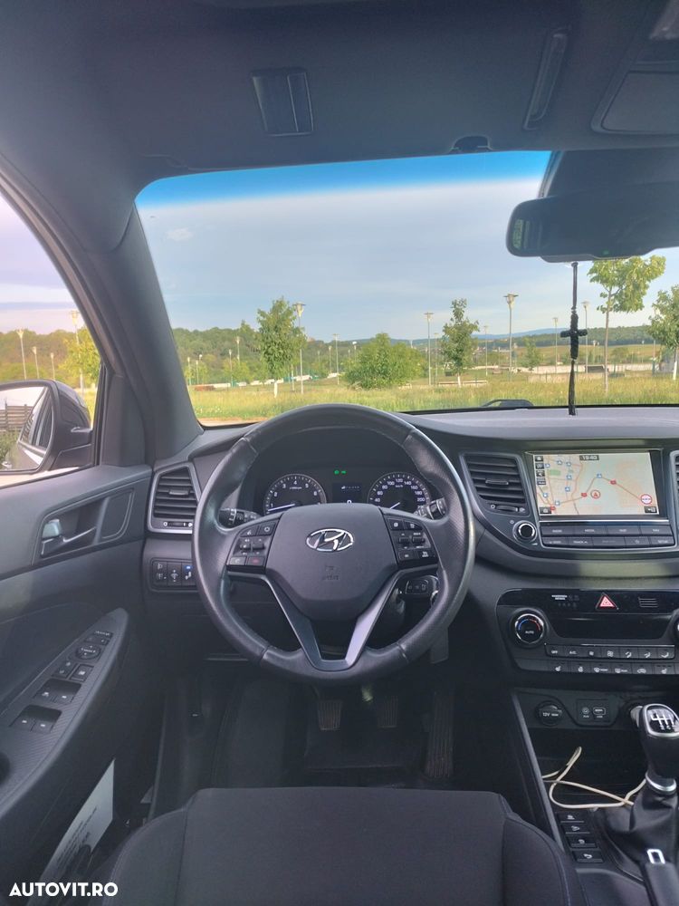 Hyundai Tucson 1.6 GDI 2WD 6MT Comfort - 8