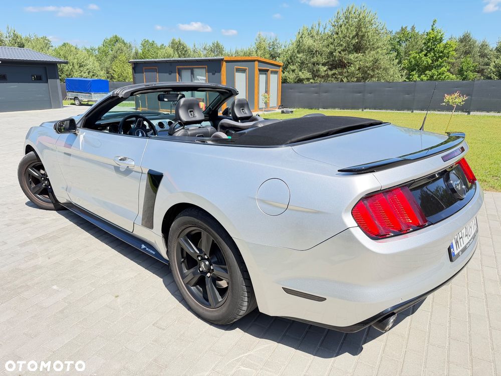 Ford Mustang 3.7 V6 - 4
